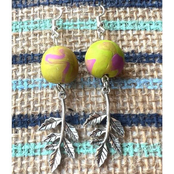 Handmade Silver Mistletoe Leaf Dangle Earrings with Green & Pink Beads - Picture 1 of 3